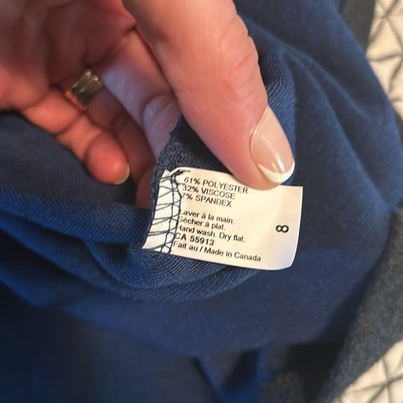 Luc Fontaine hooded women’s tunic.  Size 8 Like new. Soft. - Picture 7 of 9